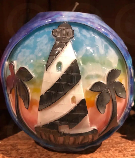 Lighthouse with 2 Palm Trees Studio
